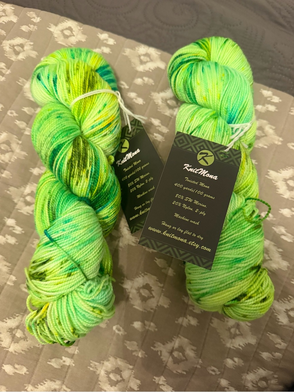 Knit Mona Neon Green Hand-Dyed Yarn - Bright Green Blend